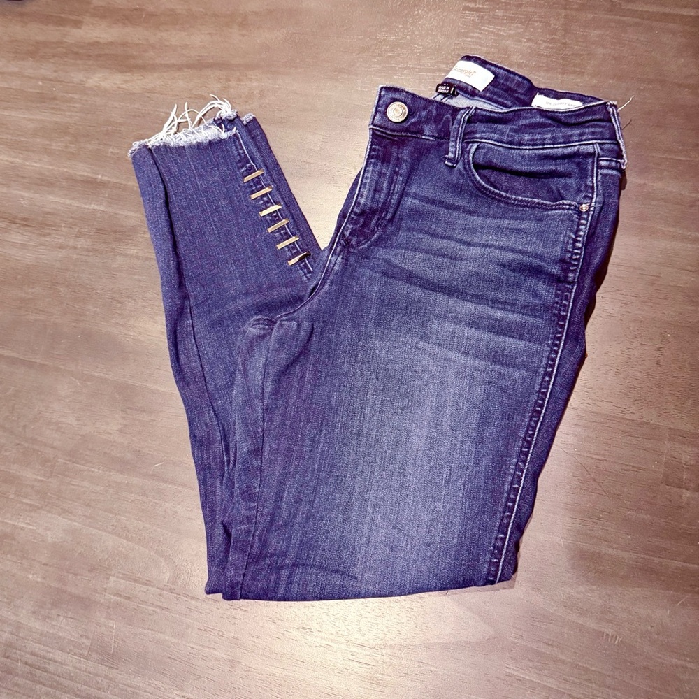 Skinnygirl Dark Blue Skinny Ankle Jeans with Frayed Shark Bite Hem